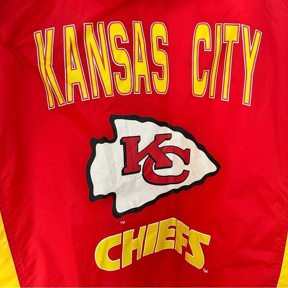 Vintage 90s Kansas City Chiefs Puffer Coat Jacket Pro Line XL Red, Yellow - Picture 11 of 15